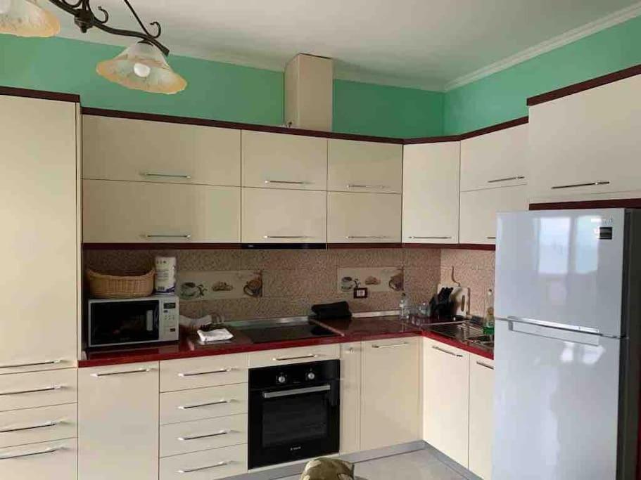 Beautiful Sea View Apartment Durrës 外观 照片